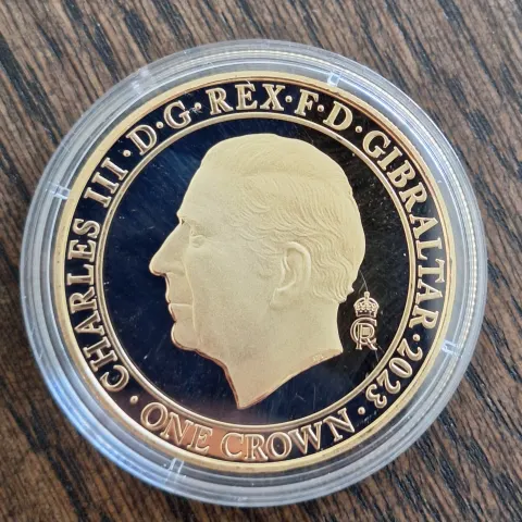 King Charles III Coronation 'The Sovereigns Sceptre' Commemorative Coin.