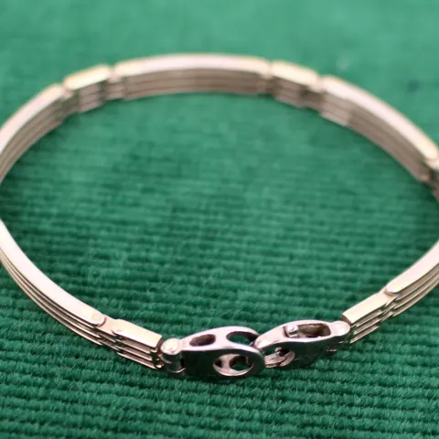 Good Quality Modern 9ct White Gold Bracelet