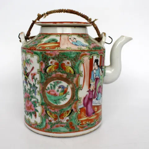 Cantonese Tea Pot c.1900