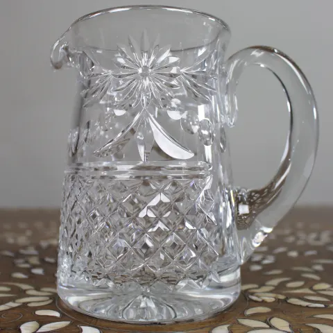 Fine Stuart Crystal Beaconsfield Pattern Cut Glass Jug