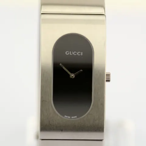 Gucci / 2400L - (Unworn) Lady's Steel Wrist Watch