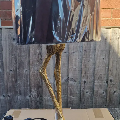 60cm Flamingo Lamp With Shade