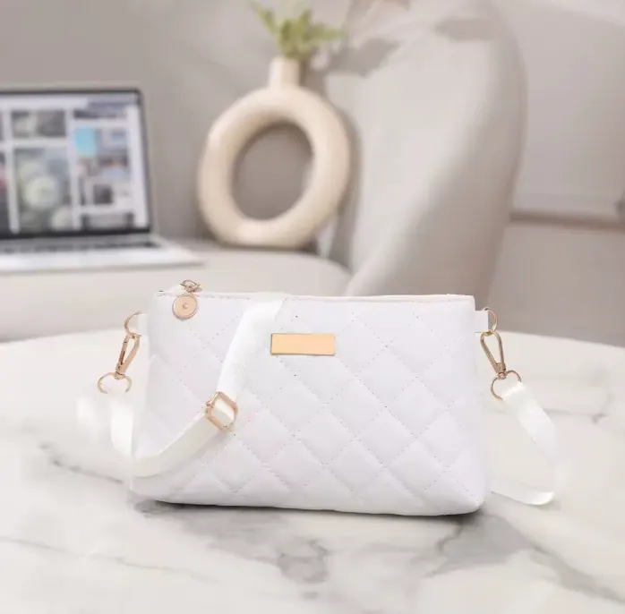 Stylish Simple Versatile Small Square Bag Solid Shoulder Messenger Bag