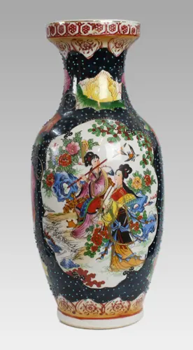 Decorative Japanese Porcelain Vase, Mid to Late 20th Century
