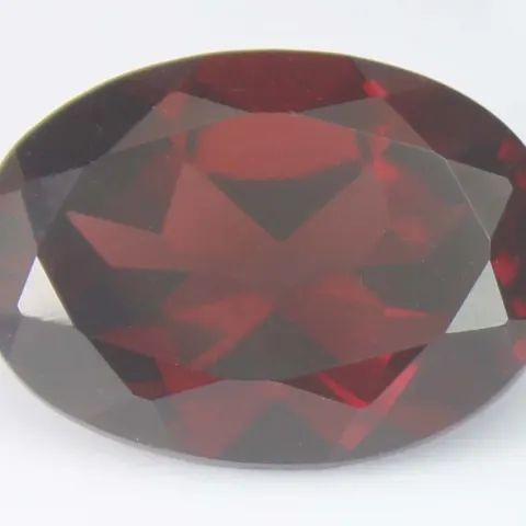 Red Garnet, 7.62 CT