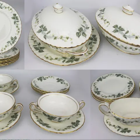 Minton Greenwich Part Dinner Service