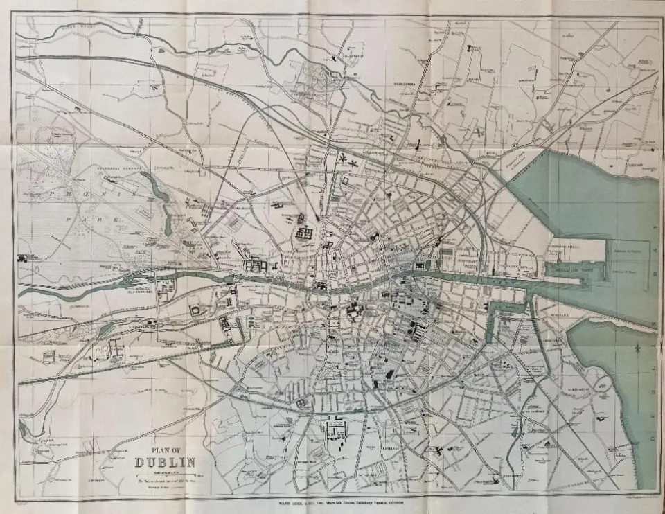 Dublin Town & District Ward Lock Vintage  King George V 1927 Map.