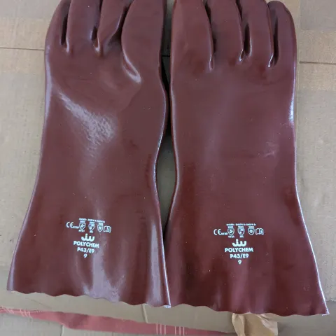 50 Pairs of Chemical Resistant Gloves
