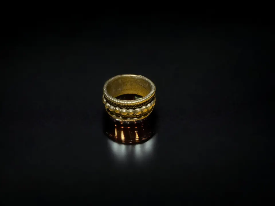 Ottoman white metal ring SIZE S ~(£6 UK POST)
