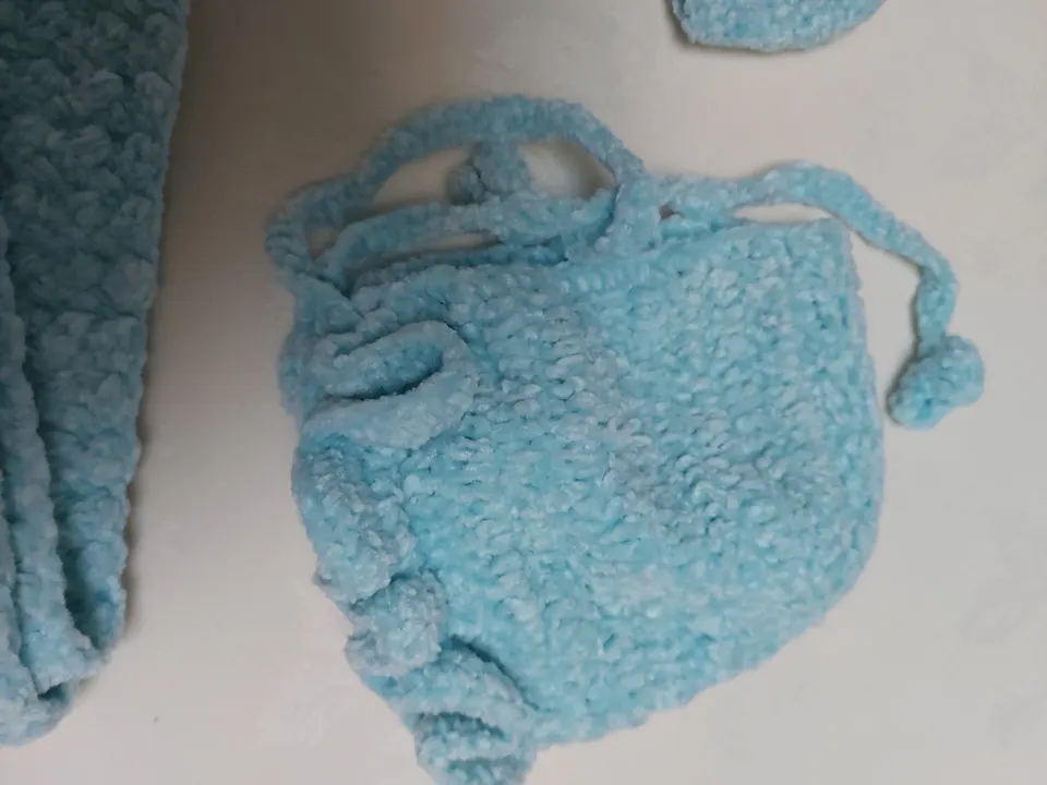 Pink and blue hat scarf and gloves sets  Baby