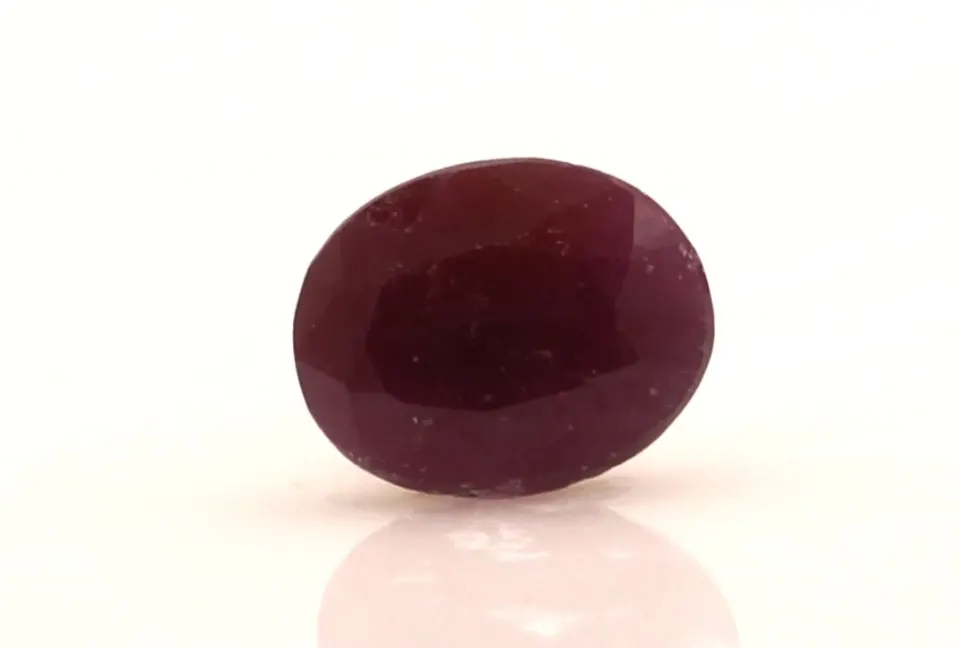 Loose Oval Ruby 2.86 Carats