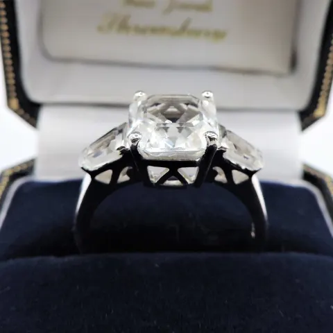 Sterling Silver White Zircon Ring 4.7cts New with Gift Pouch