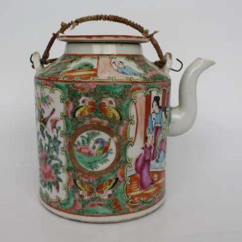 Cantonese Tea Pot c.1900