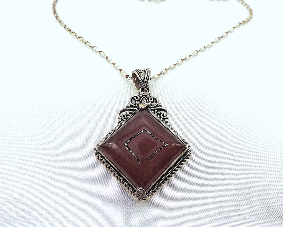 Vintage Suarti Sterling Silver Pendant With Gift Box