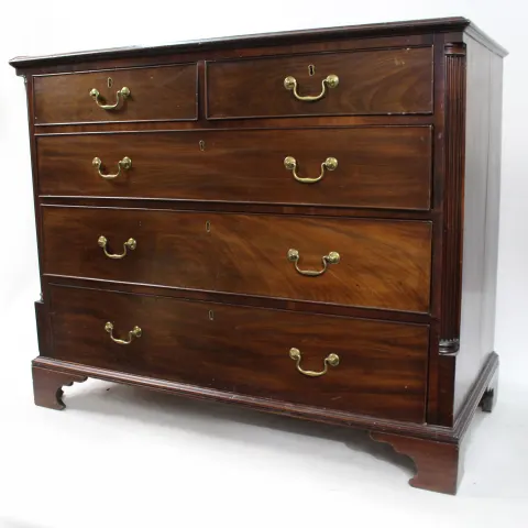 George III Cuban Mahogany Chest of drawers
