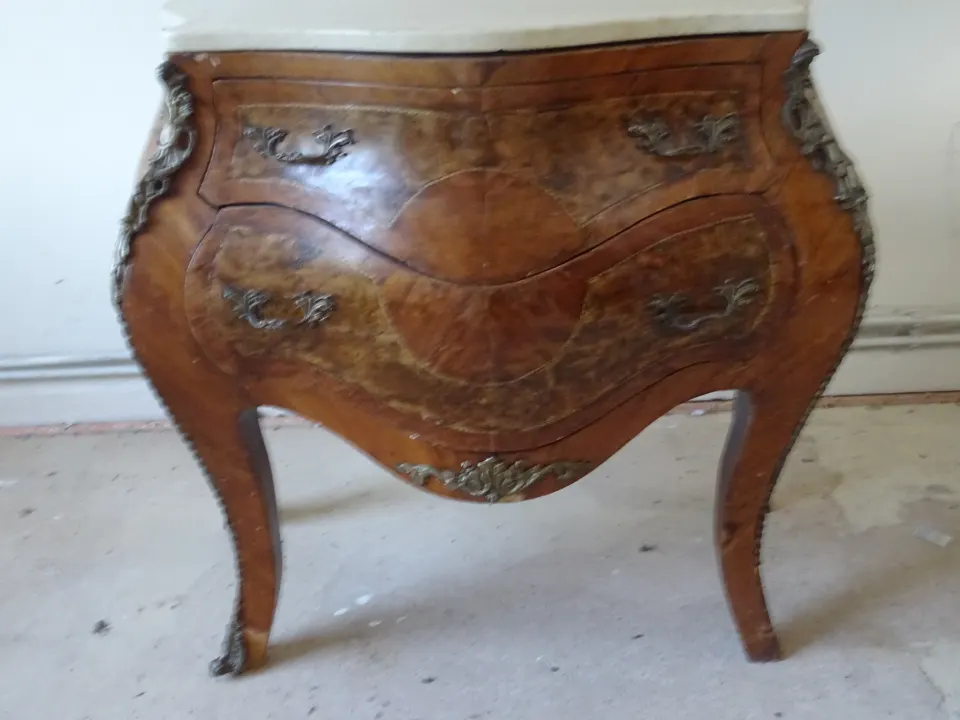 French Inlaid Bombe Chest