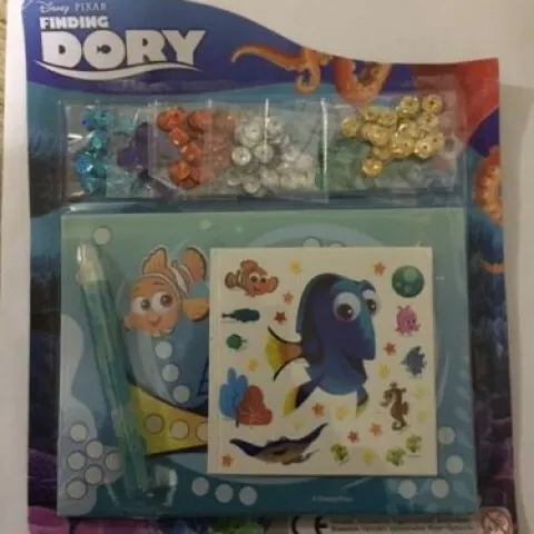 20 x Disney Finding Dory Sticker Sequin Board Set 4 Boards And Glue Kids Craft