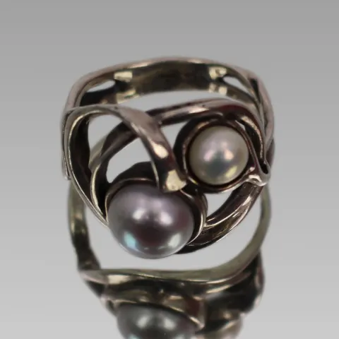 Vintage Silver Pearl Ring