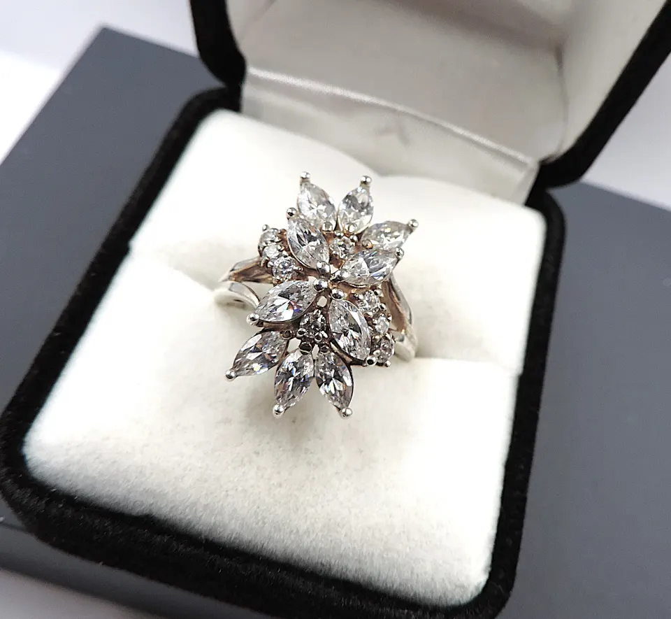  Sterling Silver 3CT Matara Diamond Ring New With Gift Box