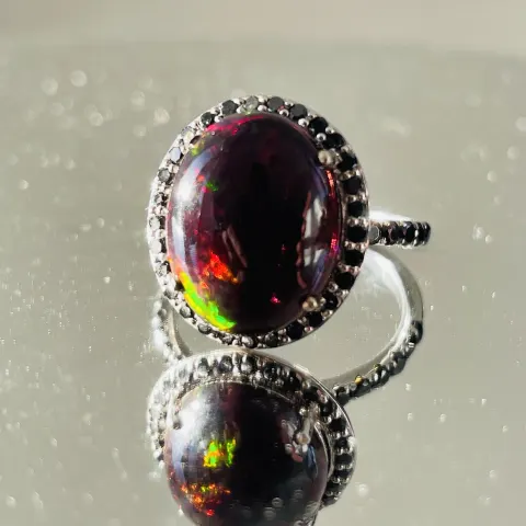 Beautiful 6.49 CT Natural Black Opal Ring With Natural Black Diamond & 18k Gold