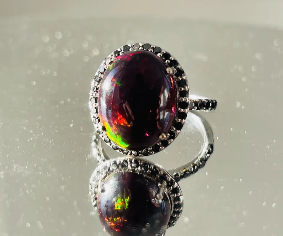 Beautiful 6.49 CT Natural Black Opal Ring With Natural Black Diamond & 18k Gold
