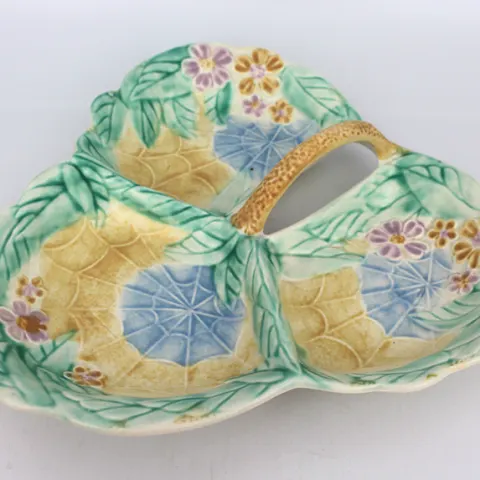 Avon Ware Pottery Dish c.1930