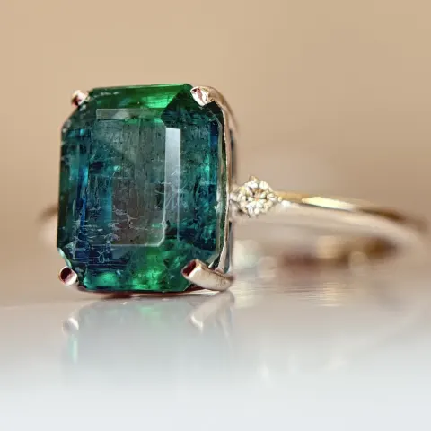 Beautiful 3.01 CT Natural Emerald Ring With Natural Diamonds & Platinum 950