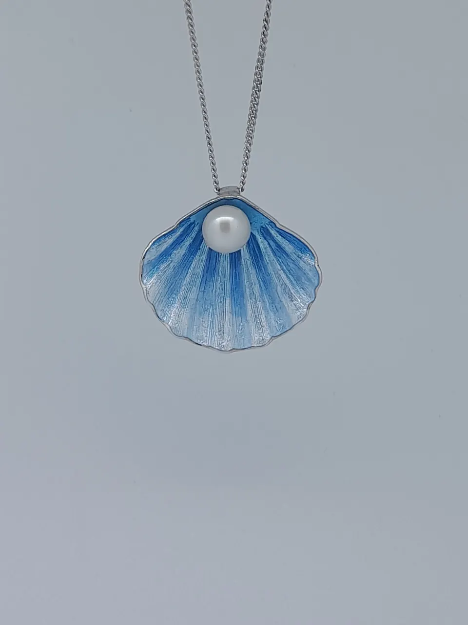 Silver Enamelled Pendant Set With Cultured Pearl and Chain