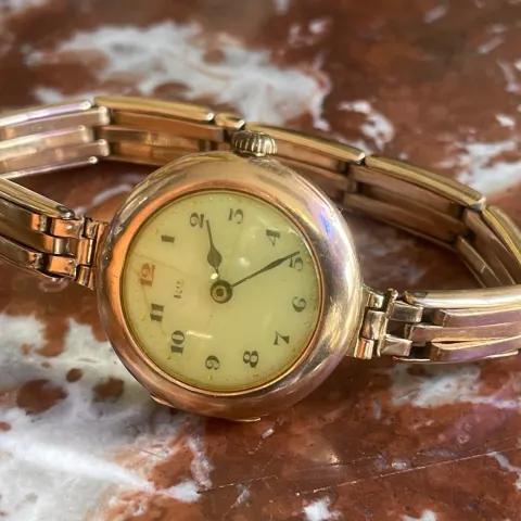 Early Rolex Wilsdorf & Davis 9ct Gold Bracelet Wristwatch, c.1919