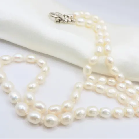 Single Strand Cultured Pearl Necklace Silver Clasp With Gift Pouch