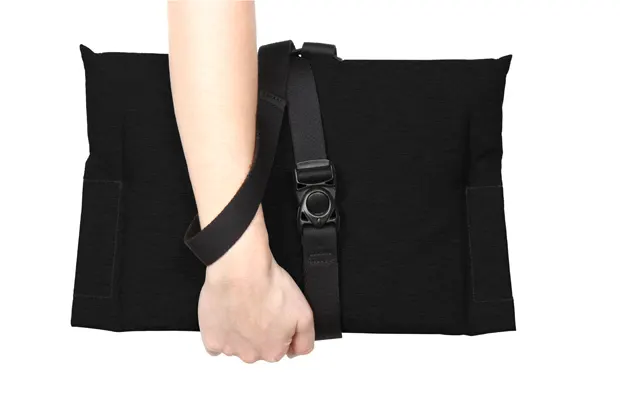 30 x Cote et Ciel Pillow stand Tablet case