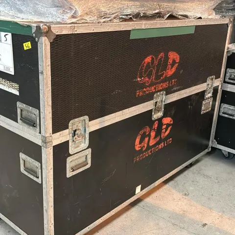 Large Flight Case including 1 x Blue 2 x Green and 1 x Black Modular Seats