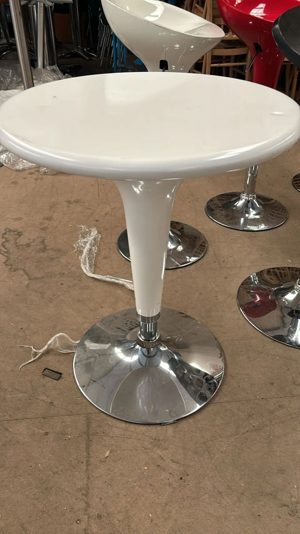 5 x White Chrome Base Tables