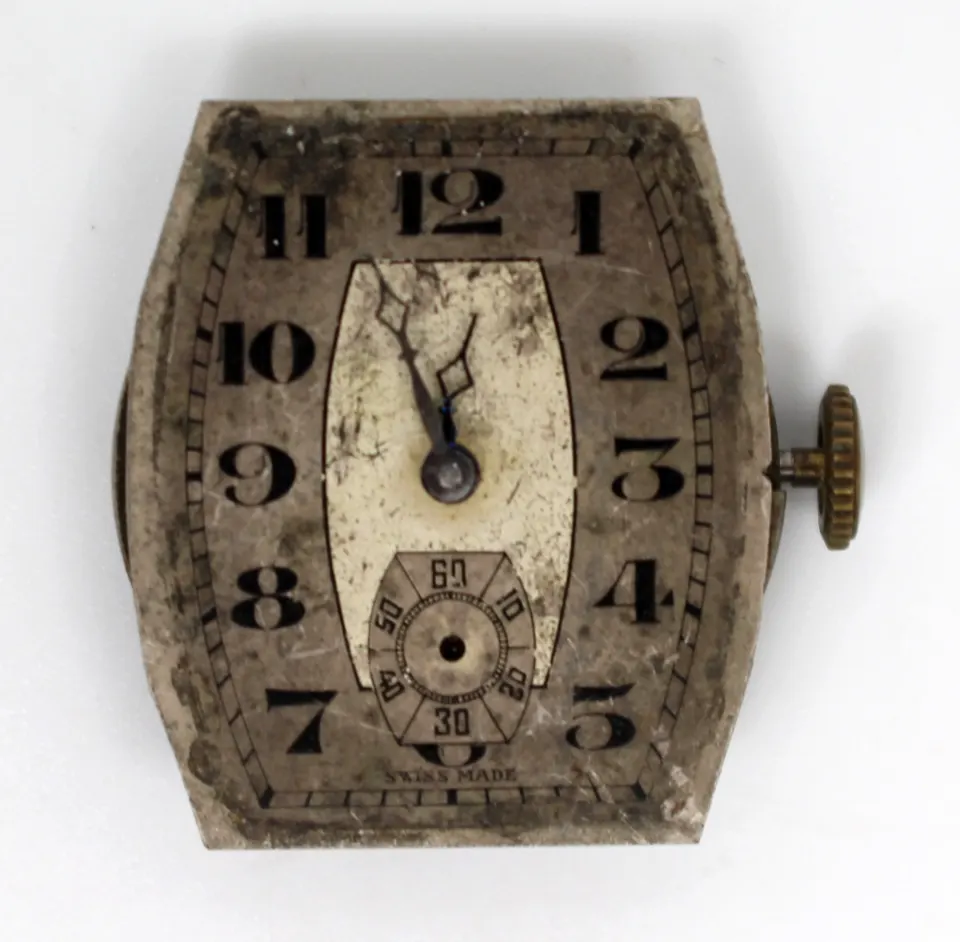 Vintage Swiss-Made Octagonal Pocket Watch – Early 20th Century
