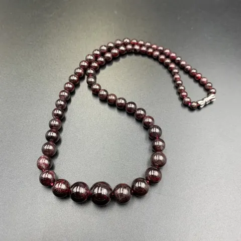 GRT-100,  Excellent Natural Garnet Beads Necklace Strand,
