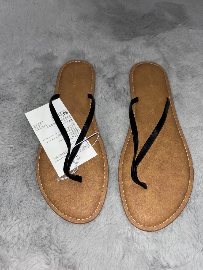 Resale Bundle | Amazon Essentials Thong Sandals | RRP £117.10 | Mixed Sizes
