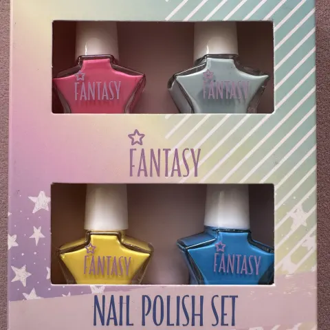 Pallet of Fantasy Nail Polish Sets