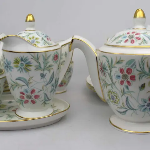 Minton Tea Service Vanessa