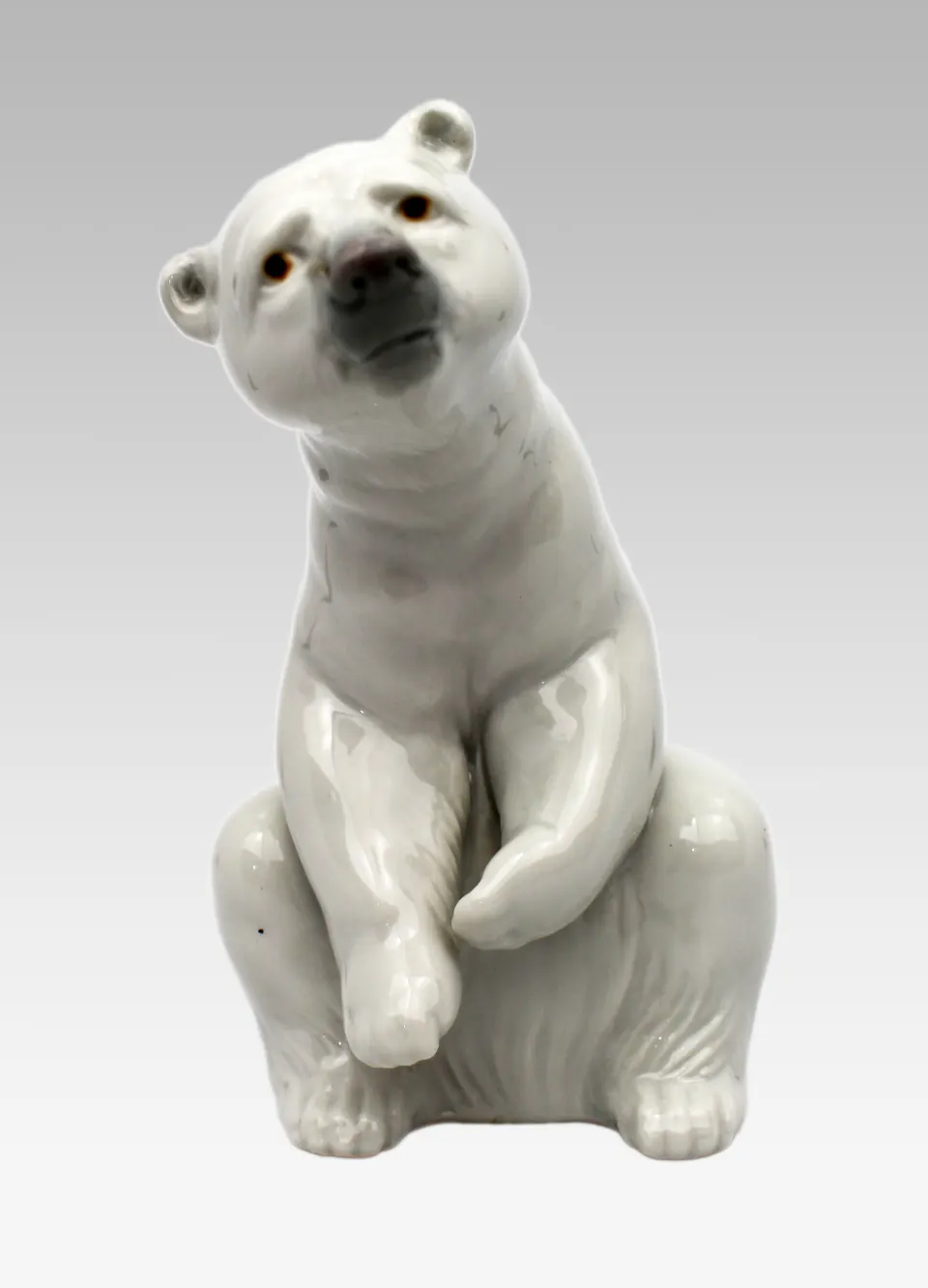 Lladro Polar Bear