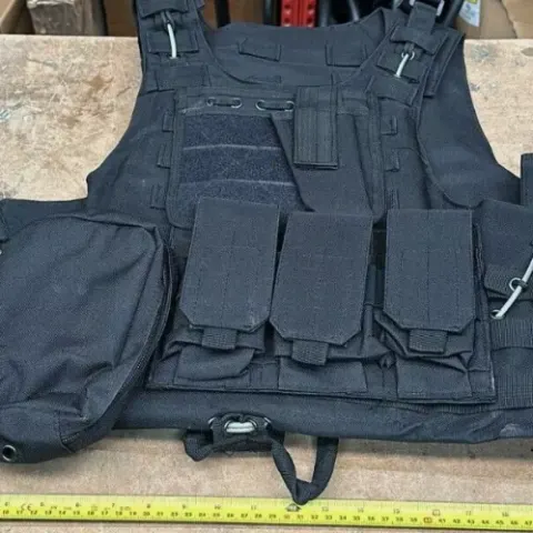 Tactical MOLLE Vest Body Armor Carrier w/pouches Adjustable