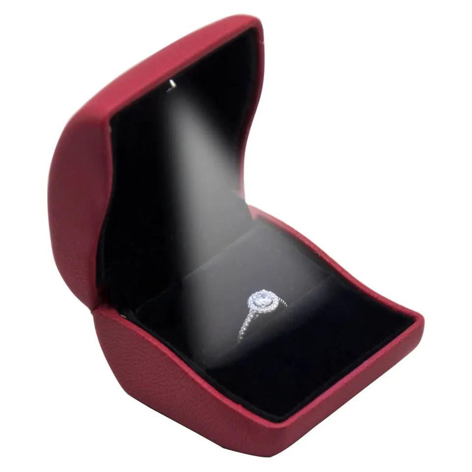 13 x Ring box with LED light Total RRP £236.99 Lb39