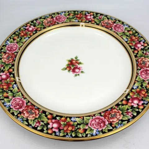 Wedgwood Clio Large Circular Platter