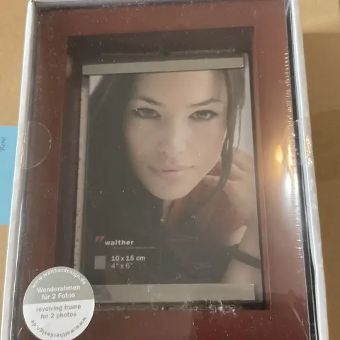 Rotating Double-Sided Wooden Photo Frame – 10 x 15 cm (4 x 6 Inch) RRP 19.99