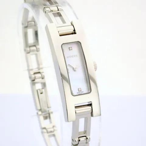 Gucci / 3900L / Mother Of Pearl & Diamond Dial - (Unworn) Steel / Lady's