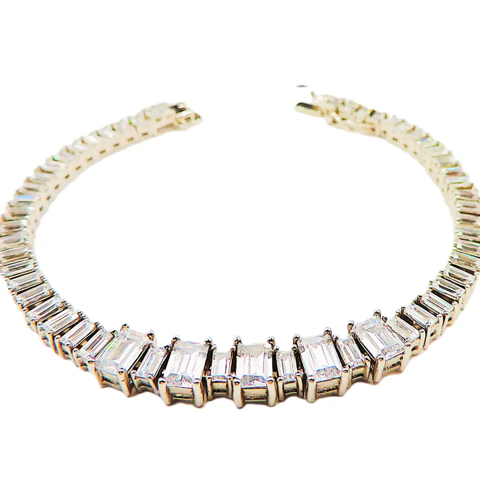 Sterling Silver 27 Carat White Gemstone Bracelet