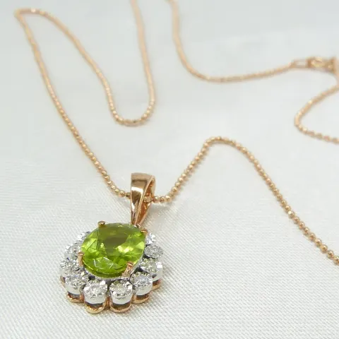 9ct rose gold peridot and diamond cluster pendant and chain, with gift box