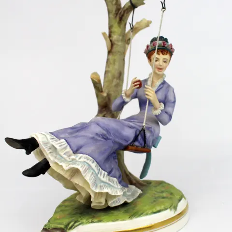Royal Worcester Ronald van Ruyckevelt Figurine Alice