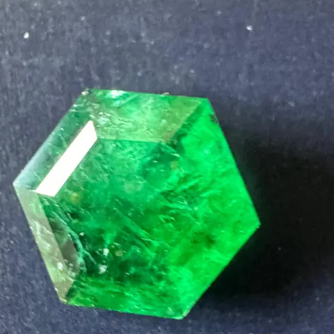 Certified Natural Beryl Emerald 1.42 Carat | Hexagon, Step Cut