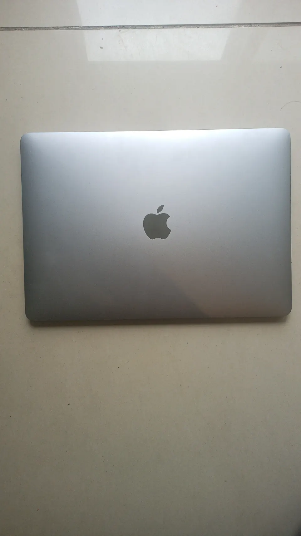 Apple Mac book pro. Untested due to no charger, unboxed, laptop only. No visible breaks on screen