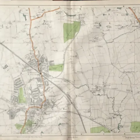 Bacons London & Suburbs Rare Vintage Map Harrow, Pinner, Edgware Etc.